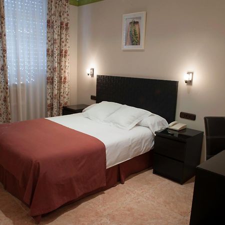 Hotel Alfonso IX (Adults Only) Caces Exterior foto