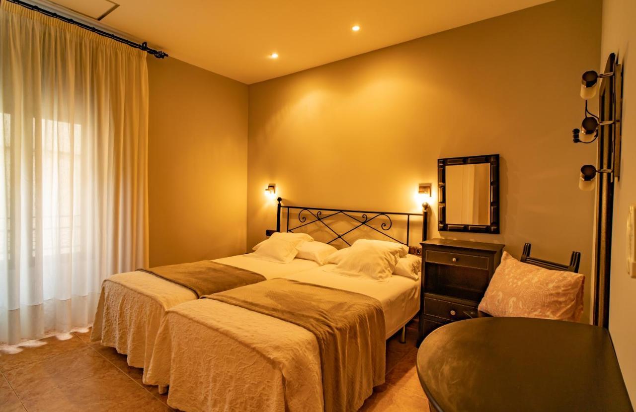 Hotel Alfonso IX (Adults Only) Caces Exterior foto